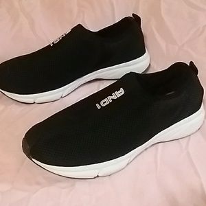 Men's sneakers